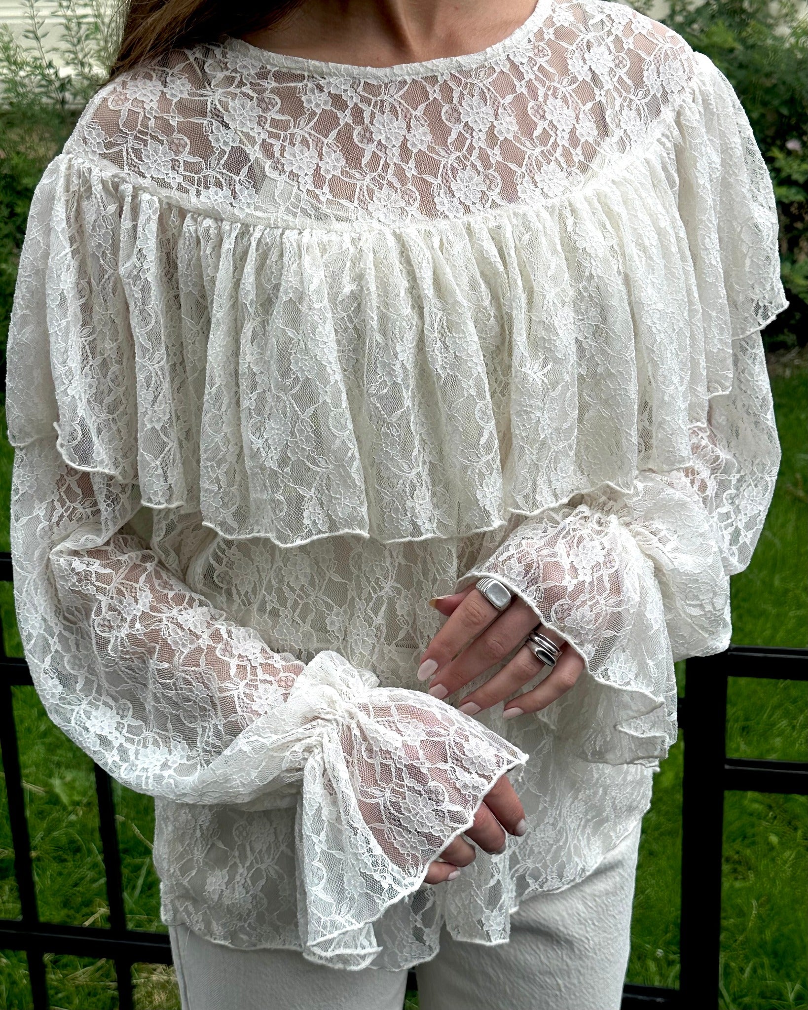 VMLOULOU Top - Cloud Dancer